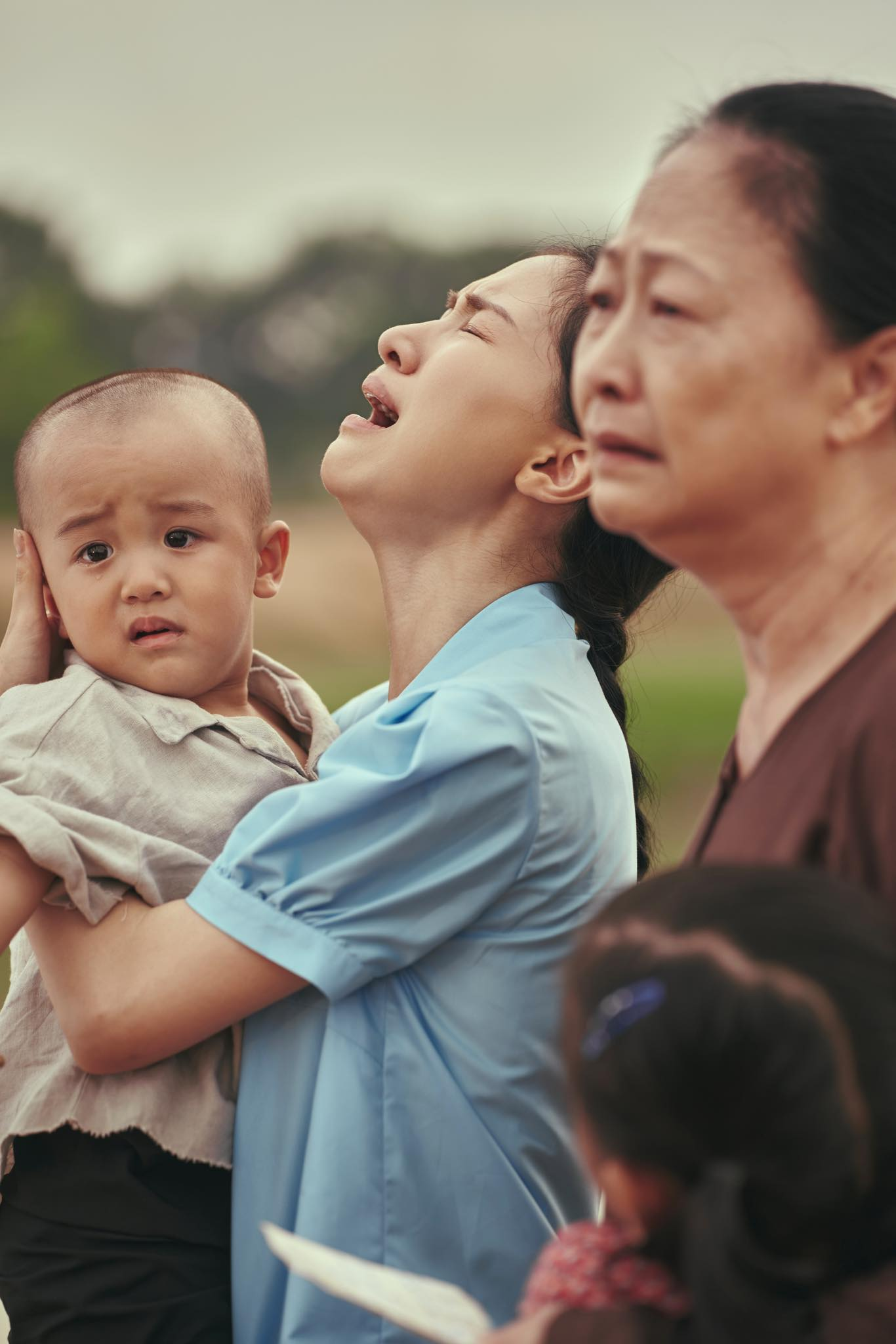Phỏng vấn Hòa Minzy về vai diễn trong Mưa Đỏ