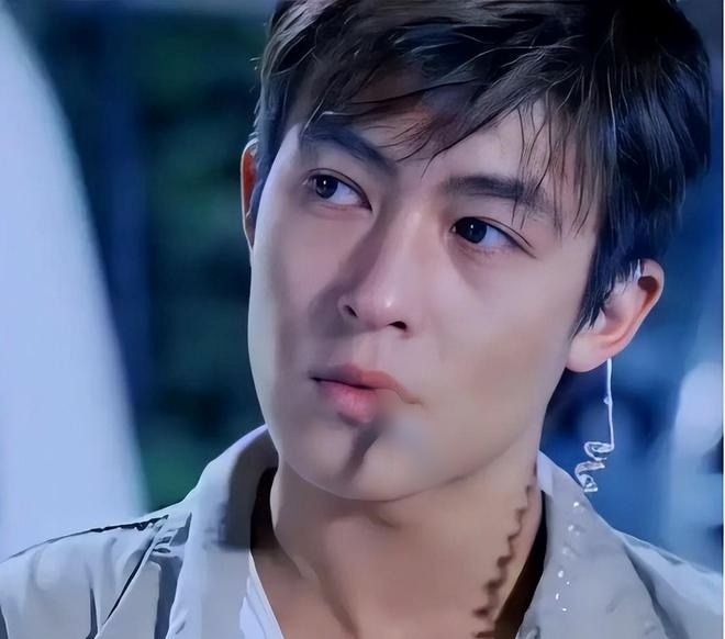 Ảnh scandal Trần Quán Hy