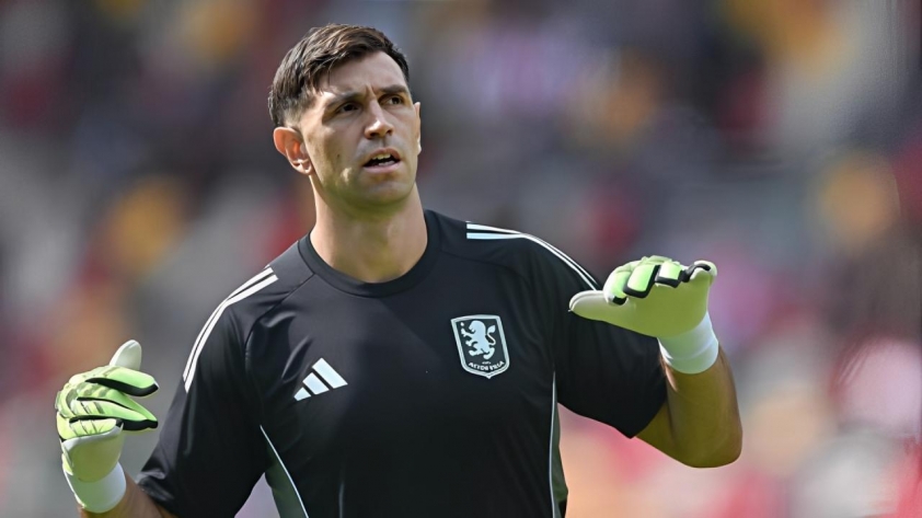 Emiliano Martinez gia nhập Galatasaray